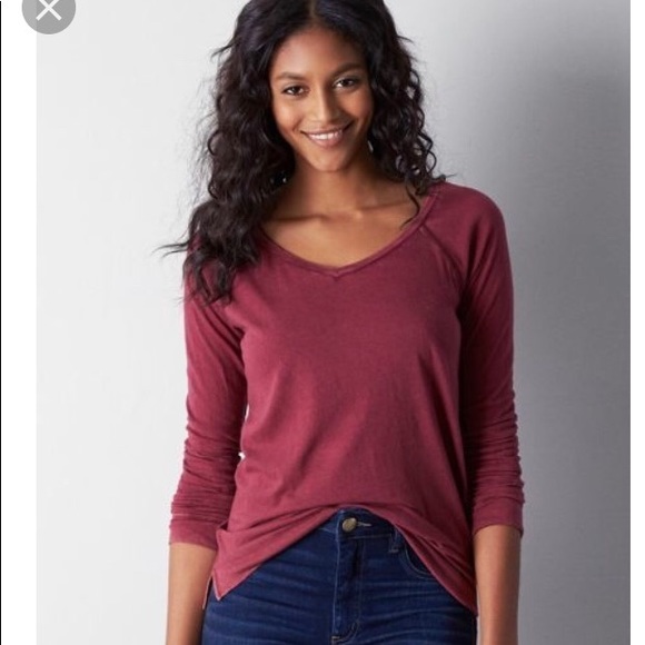 American Eagle cranberry cute medium vneck sweater - Picture 2 of 8